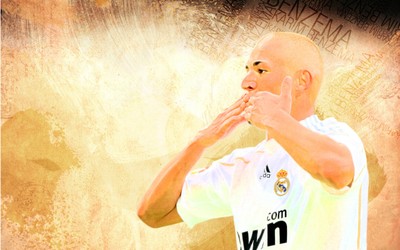 完美电竞快讯-日本足球该坚持还是转型